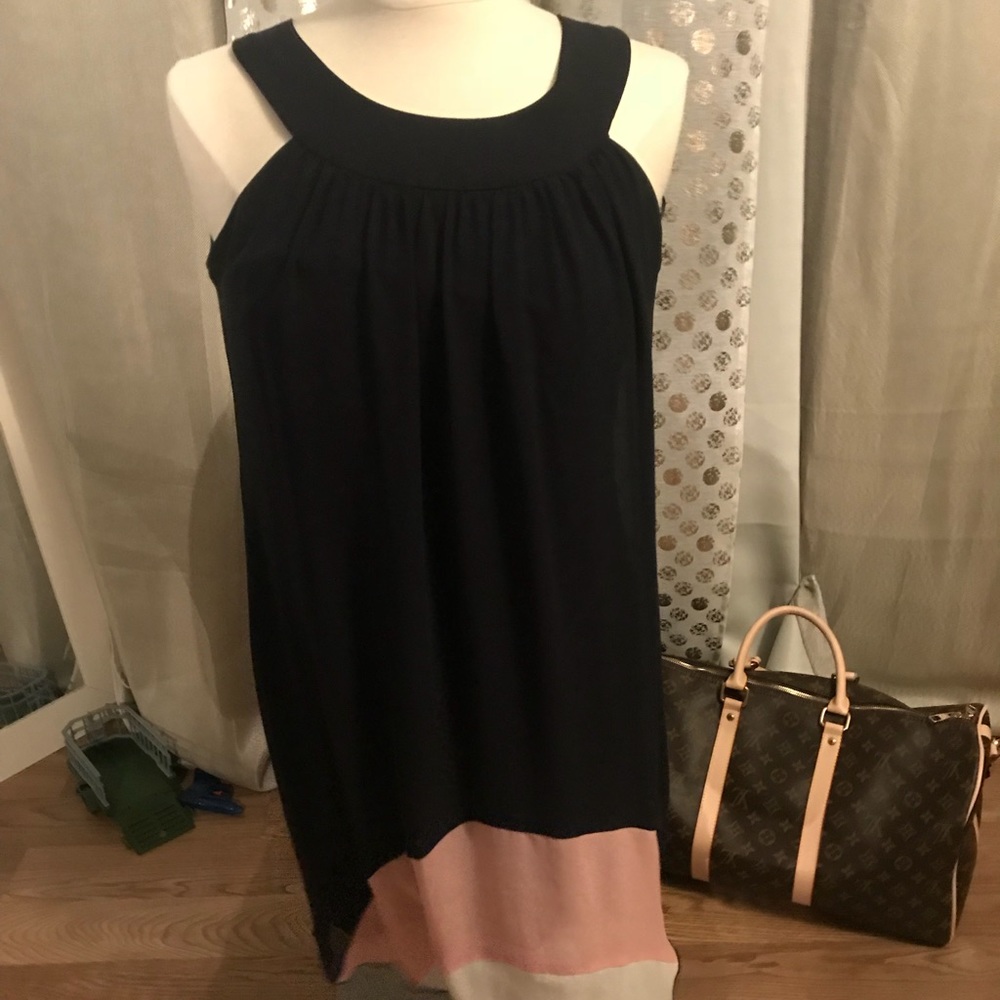 Panel colored dress